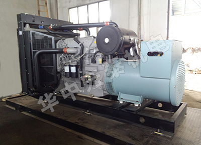 500KW帕金斯發(fā)電機(jī)組2